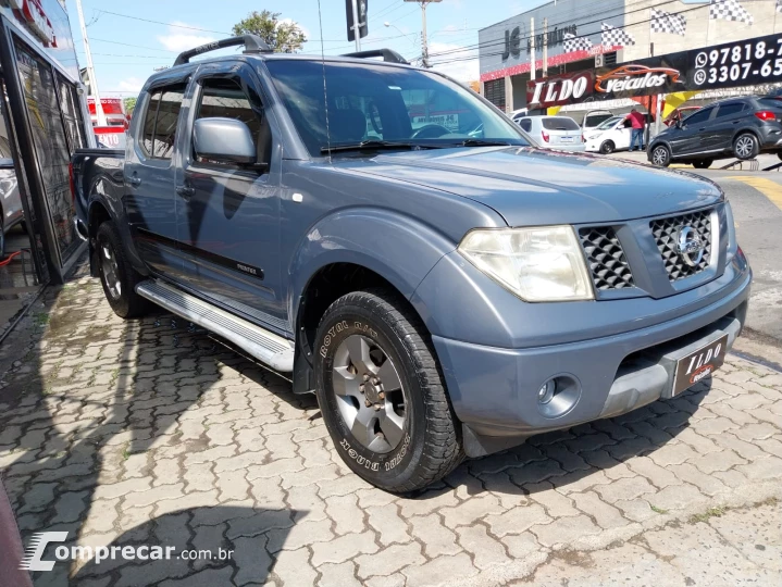 FRONTIER 2.5 XE 4X4 CD Turbo EL