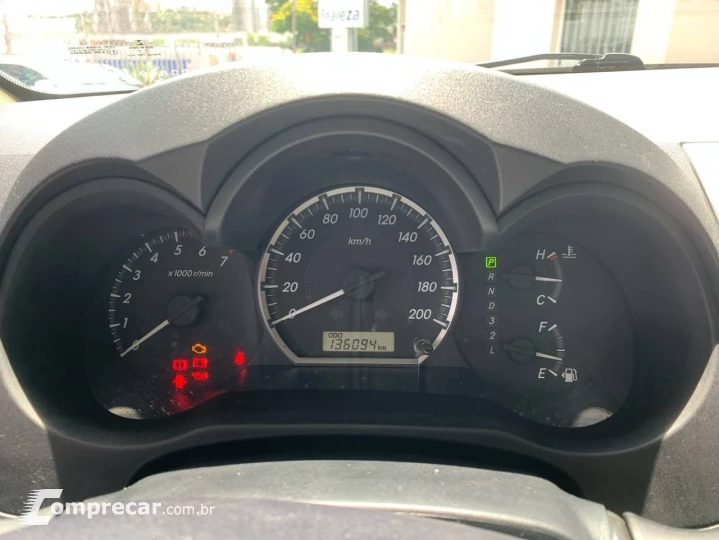 Hilux SW4 SR 4x2 2.7 Flex 16V Aut.