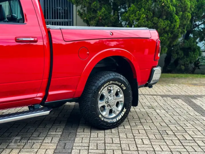 2500 6.7 I6 TURBO DIESEL LARAMIE CD 4X4 AUTOMÁTICO