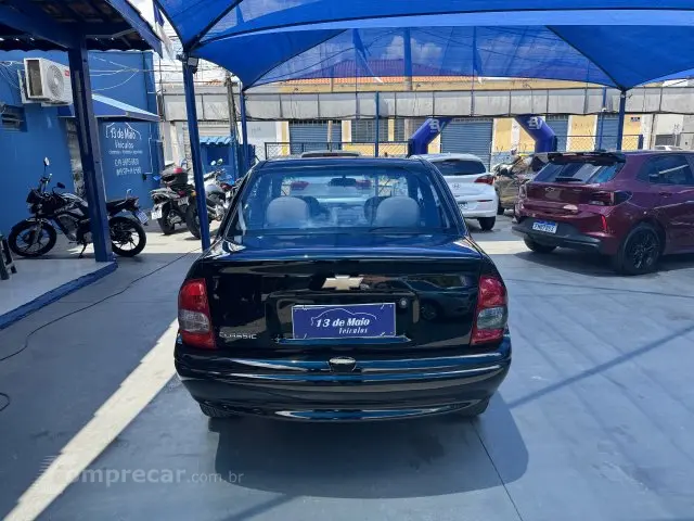 CLASSIC - 1.0 MPFI LIFE 8V 4P MANUAL