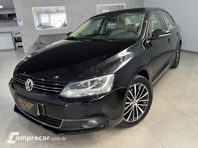 JETTA - 2.0 TSI HIGHLINE 200CV 4P TIPTRONIC