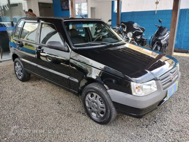 Uno 1.0 4P ECONOMY FLEX