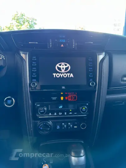 Hilux SW4 SRX 4x4 2.8 TDI 16V Dies. Aut.