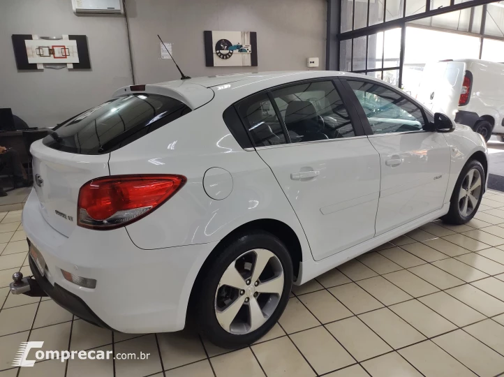 CRUZE 1.8 LT Sport6 16V