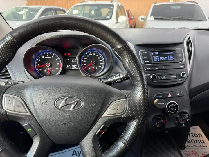 HB20 1.6 Comfort Style 16V