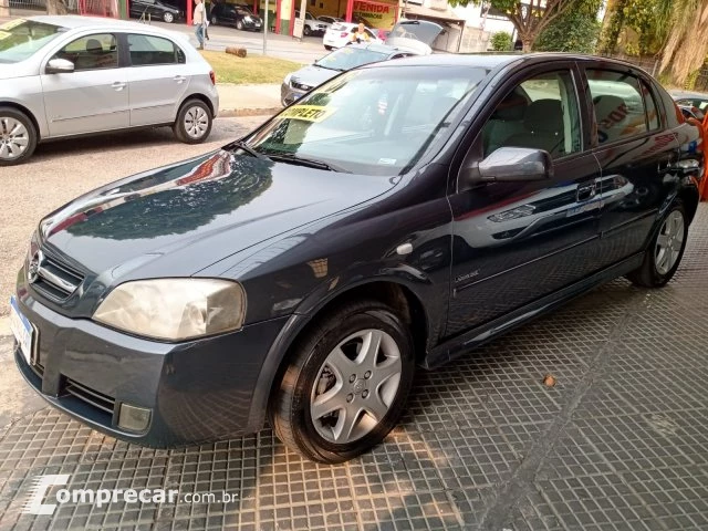 ASTRA HATCH - 2.0 MPFI ADVANTAGE 8V 4P MANUAL