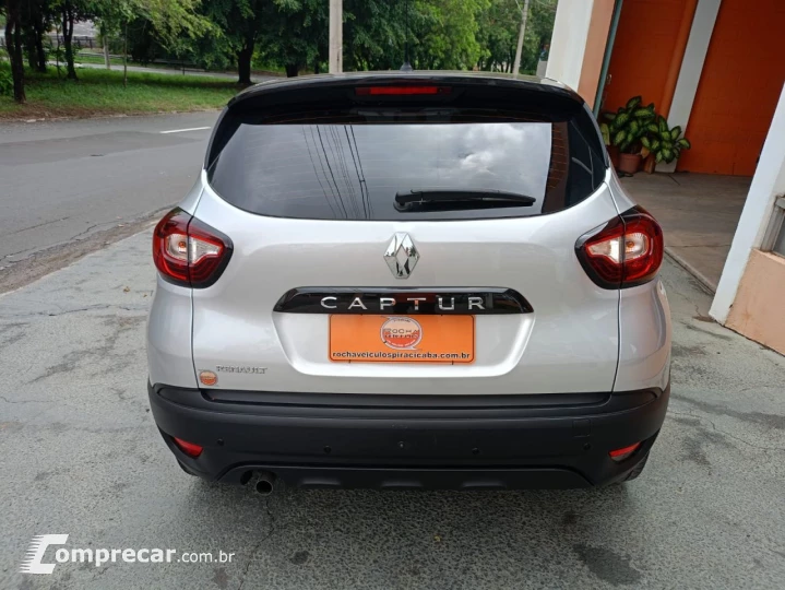 Captur 1.6 16V 4P FLEX SCE LIFE X-TRONIC CVT