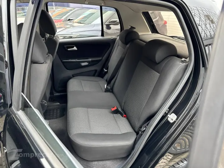 Fox Connect 1.6 Flex 8V 5p