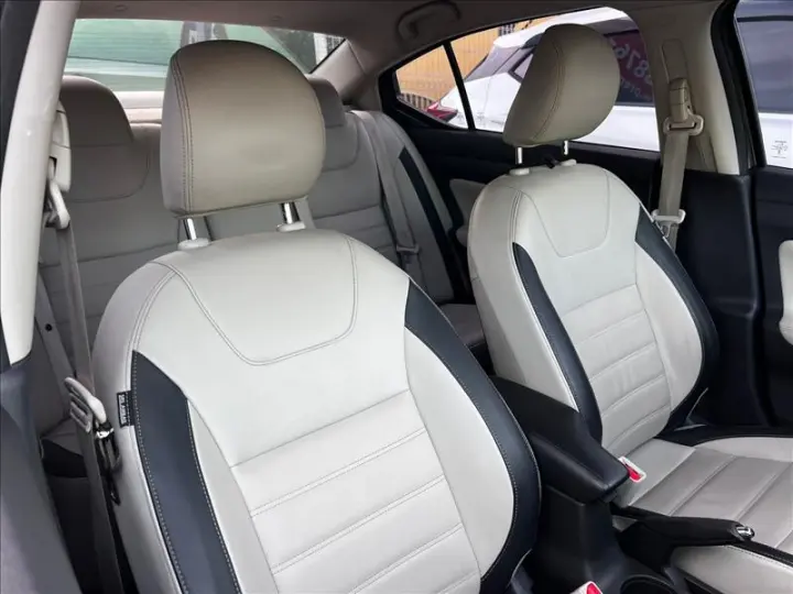 VERSA 1.6 16V Exclusive