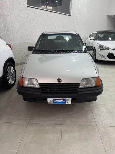 KADETT 1.8 EFI GL 8V