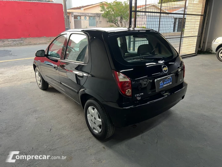 CELTA 1.0 MPFI Spirit 8V