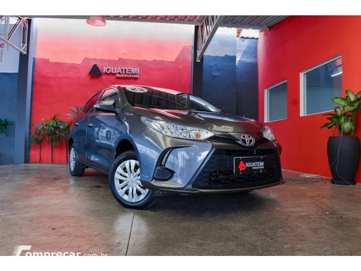 YARIS 1.5 16V FLEX SEDAN XL LIVE MULTIDRIVE