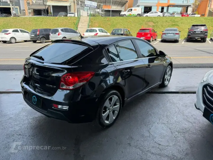CRUZE HB Sport LT 1.8 16V FlexP. 5p Mec