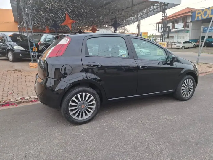 Punto 1.4 Attractive 8V Flex 4P Manual