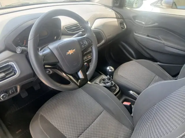 PRISMA - 1.4 MPFI LT 8V 4P MANUAL