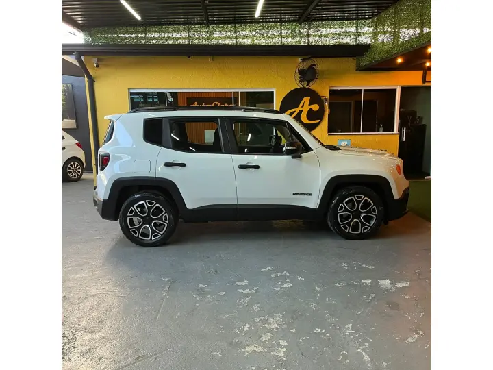 RENEGADE 1.8 16V FLEX 4P AUTOMÁTICO