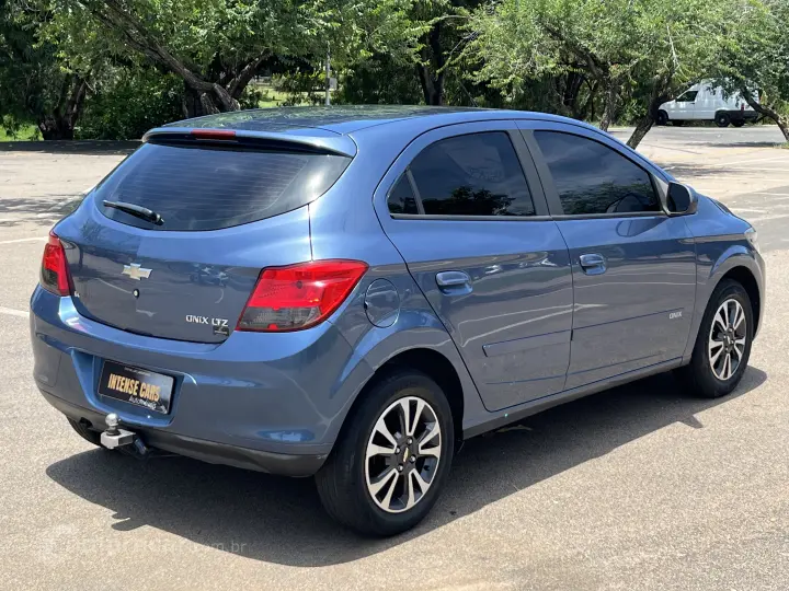 ONIX 1.4 MPFI LTZ 8V