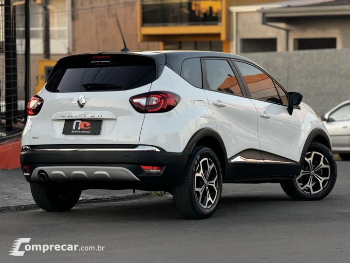 CAPTUR Iconic 1.3 TB 16V Flex 5p Aut.