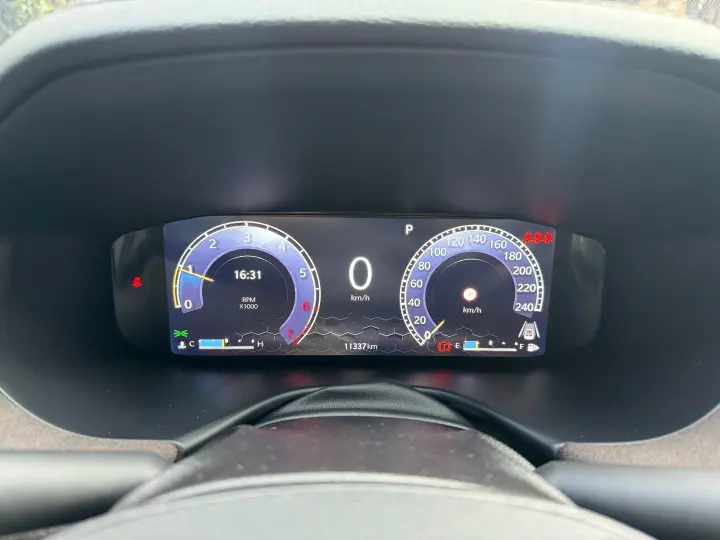 Commander 1.3 T270 Turbo Flex Overland At6