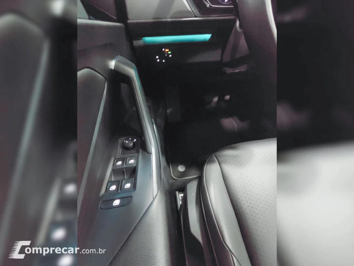 JETTA R-Line 250 TSI 1.4 Flex 16V Aut.
