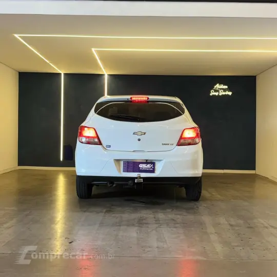 ONIX HATCH LT 1.0 8V FlexPower 5p Mec.