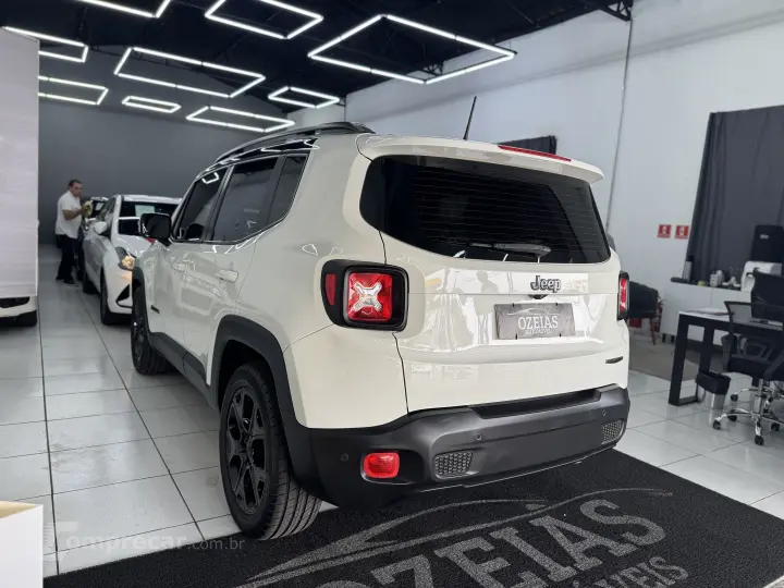 RENEGADE 1.8 16V Night Eagle