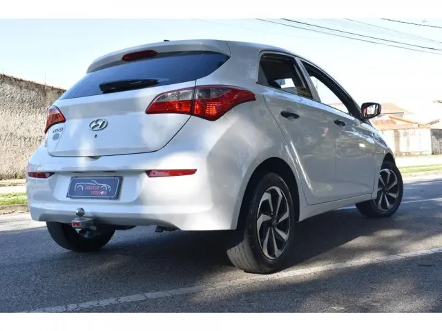 HB20 - 1.0 COMFORT 12V 4P MANUAL