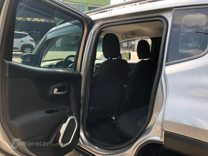 Renegade 1.8 16V Flex 4P Automático