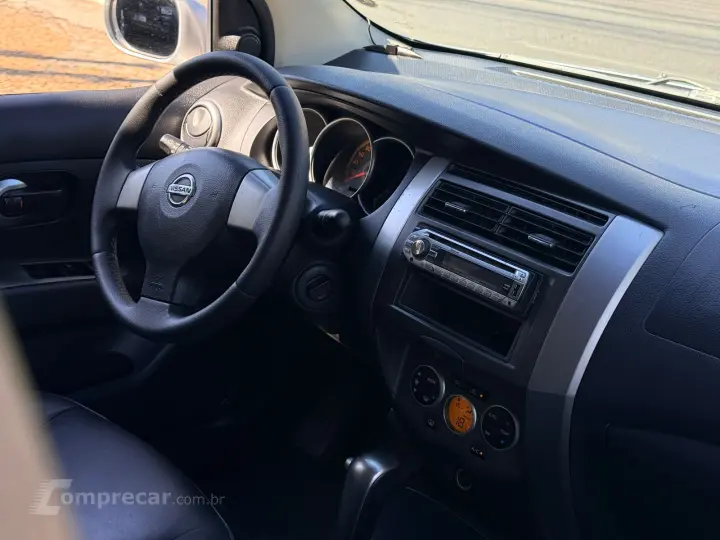 GRAND LIVINA 1.8 SL 16V