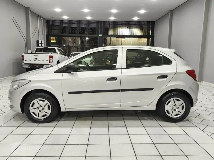 ONIX HATCH LS 1.0 8V FlexPower 5p Mec.