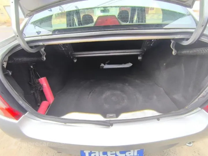 LOGAN Expres./Exp. UP Hi-Flex 1.0 16V 4p