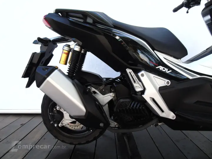 HONDA ADV 150