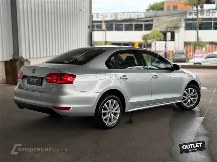 JETTA 2.0 COMFORTLINE FLEX 4P TIPTRONIC