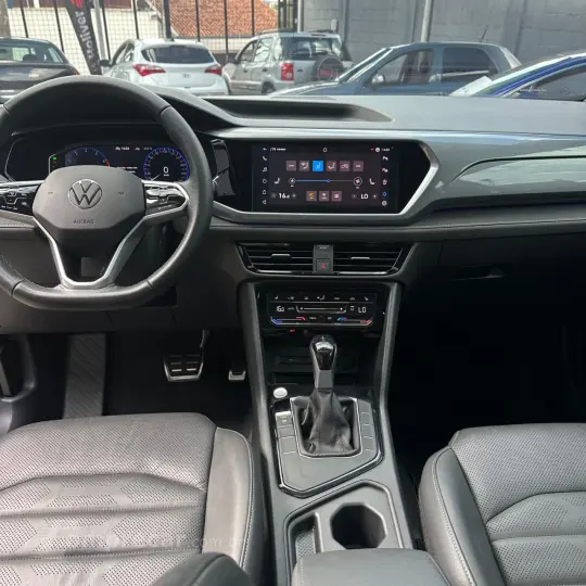 TAOS 1.4 250 TSI Highline