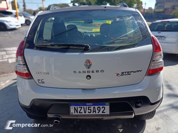 SANDERO 1.6 16V SCE Stepway