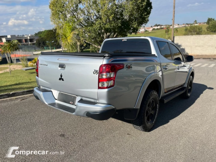 L200 TRITON 2.4 16V TURBO DIESEL SPORT GLS CD 4P 4X4 AUTOMÁT