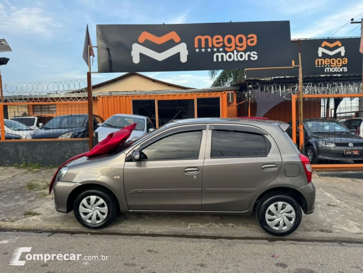 Etios Hatch 1.3 16V 4P FLEX EX