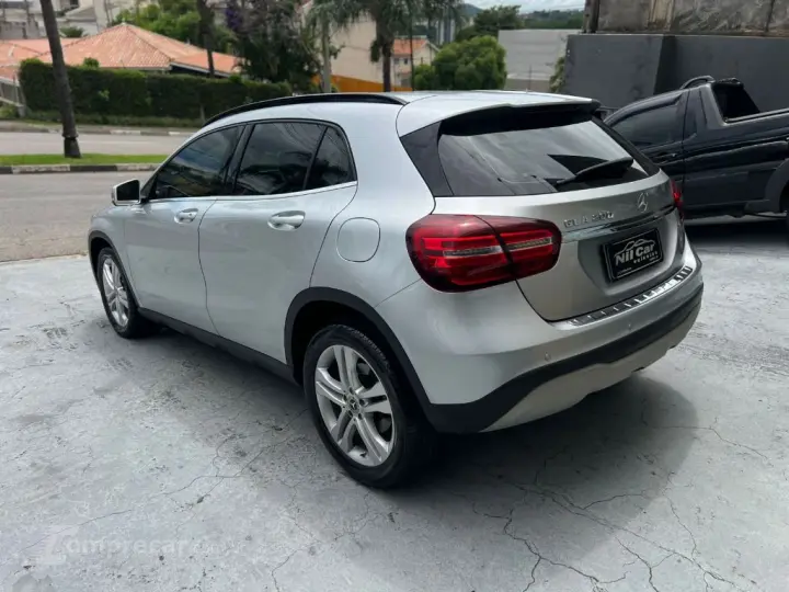 GLA 200 Style 1.6 TB 16V/Flex Aut.