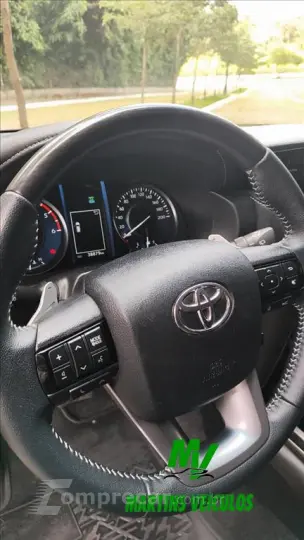 HILUX SW4 2.8 D-4d Turbo Diamond 7L 4X4