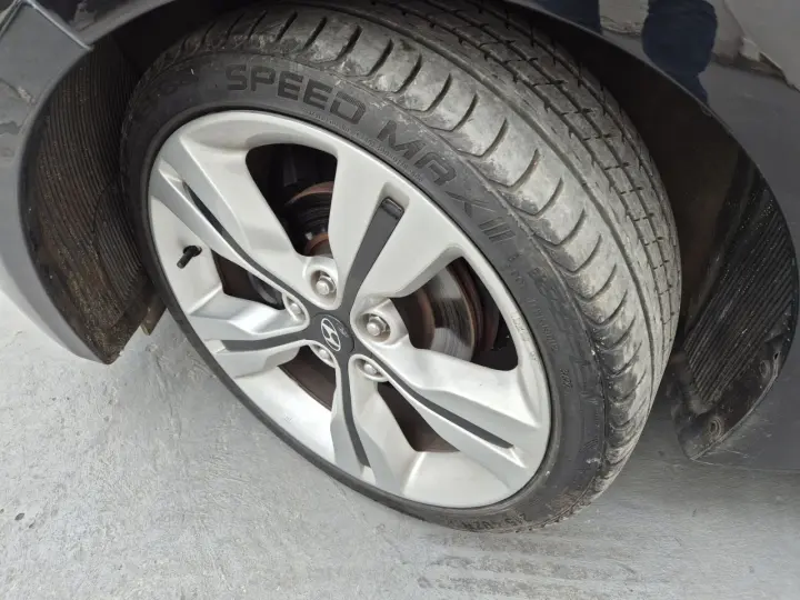 Veloster 1.6 16V 3P AUTOMÁTICO