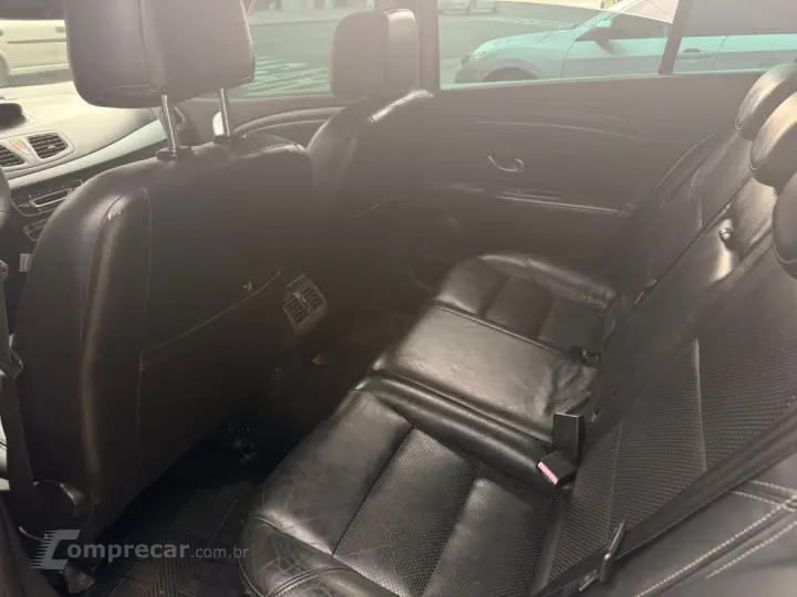 FLUENCE Sed. Dynamique 2.0 16V FLEX Aut.