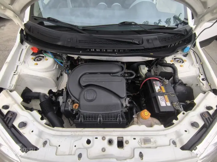 UNO ATTRACTIVE 1.4 EVO Fire Flex 8V 4p