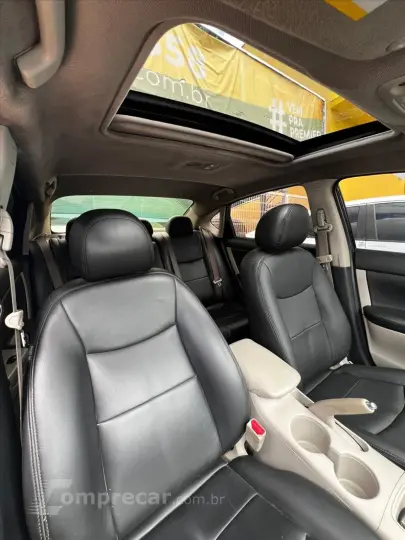 SENTRA 2.0 Unique 16V