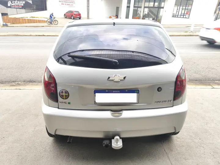 CELTA 1.0 MPFI LT 8V