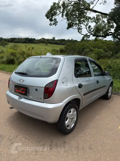 CELTA 1.0 MPFI LT 8V