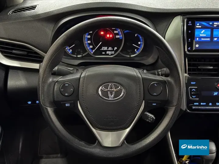 YARIS 1.5 16V FLEX SEDAN XL PLUS CONNECT MULTIDRI