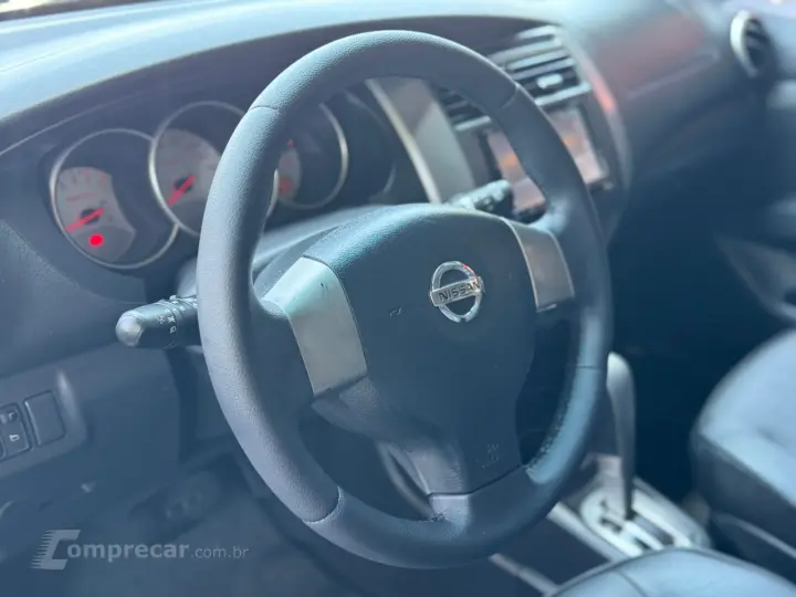 GRAND LIVINA 1.8 SL 16V