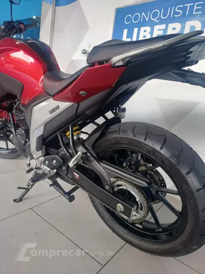 FZ25 FAZER