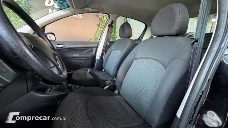 PEUGEOT 207 XR 1.4 Flex 8V 5p