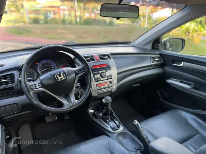 CITY 1.5 EX Sedan 16V